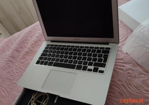 Apple MacBook Air 15 - 2/4