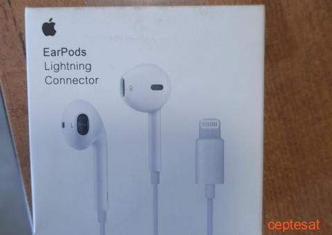 Apple earpods lightning connector