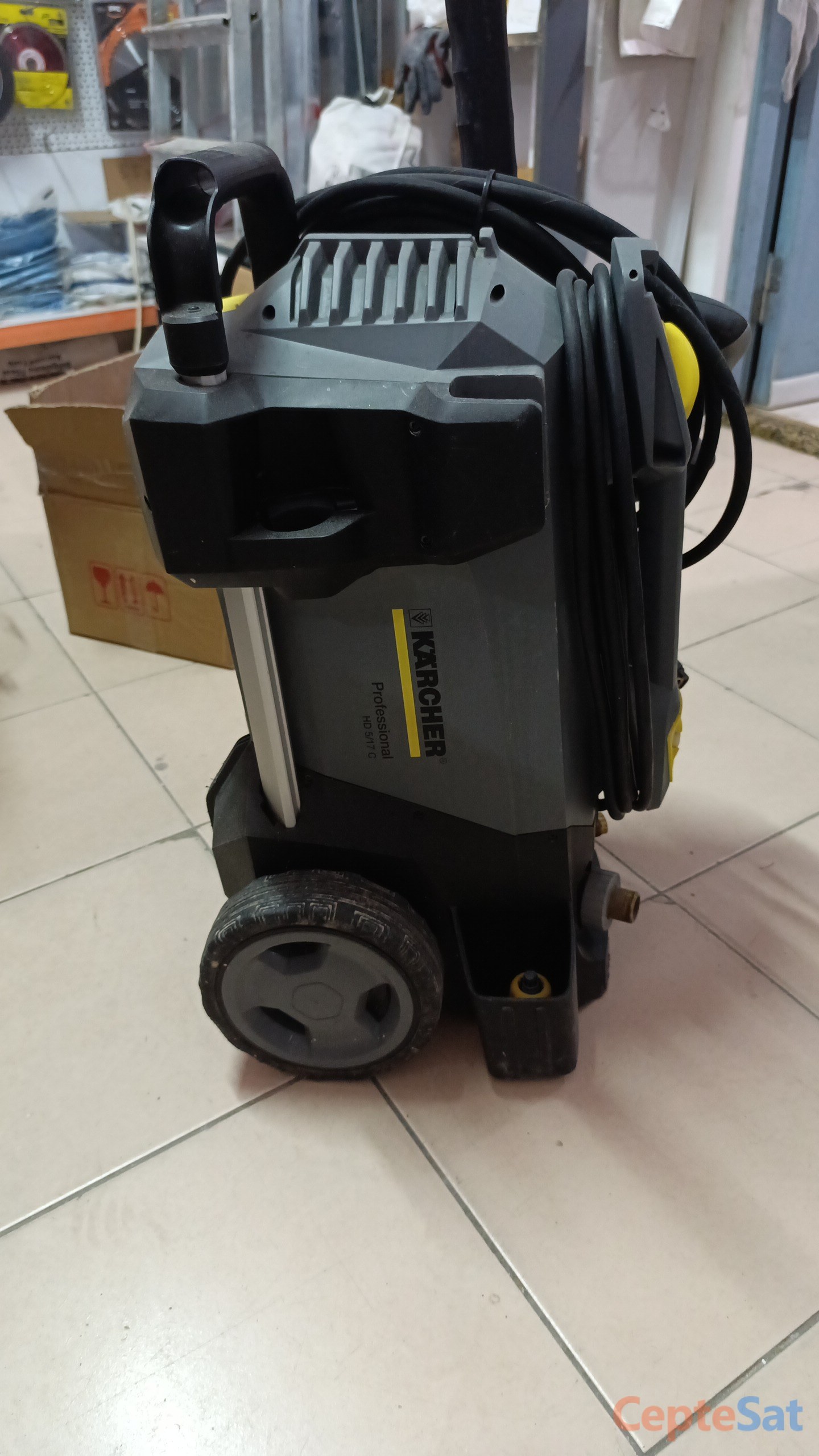 Oto ve halı yıkama makinesi - İstanbul Diğer