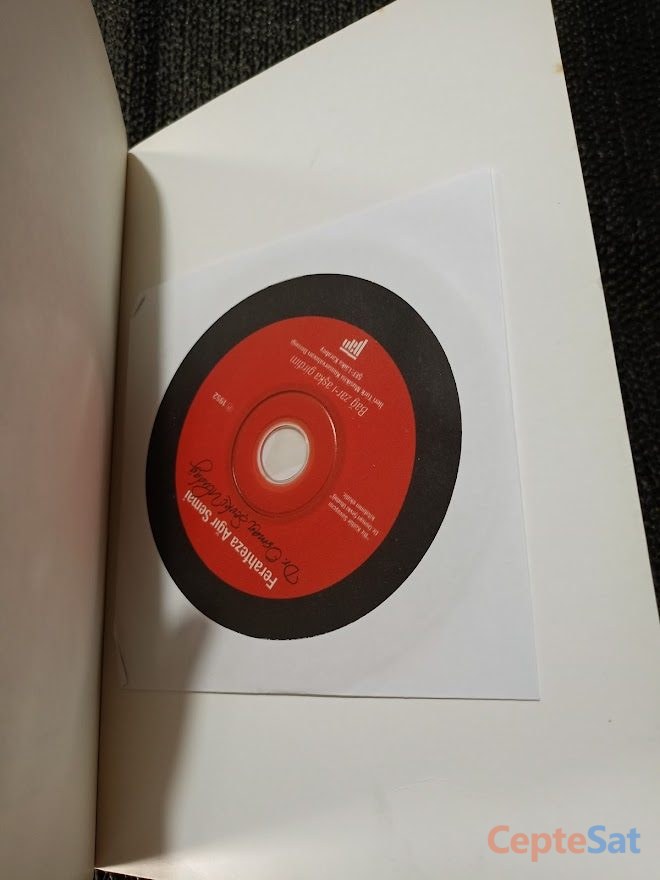 BİR KÜLTÜR SAVAŞÇISI Dr. OSMAN ŞEVKİ ULUDAĞ MUSİKİ YAZILARI +CD EKİ İLE YENİ KİTAP.. - İstanbul Beşiktaş