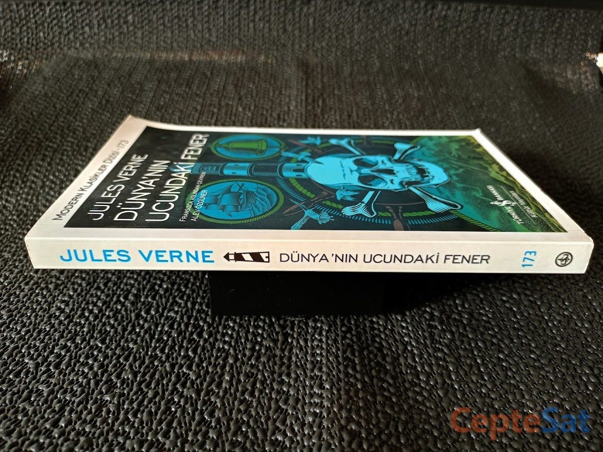 DÜNYANIN UCUNDAKİ FENER  (ORJİNAL AYRAÇLI ).. - İstanbul Beşiktaş