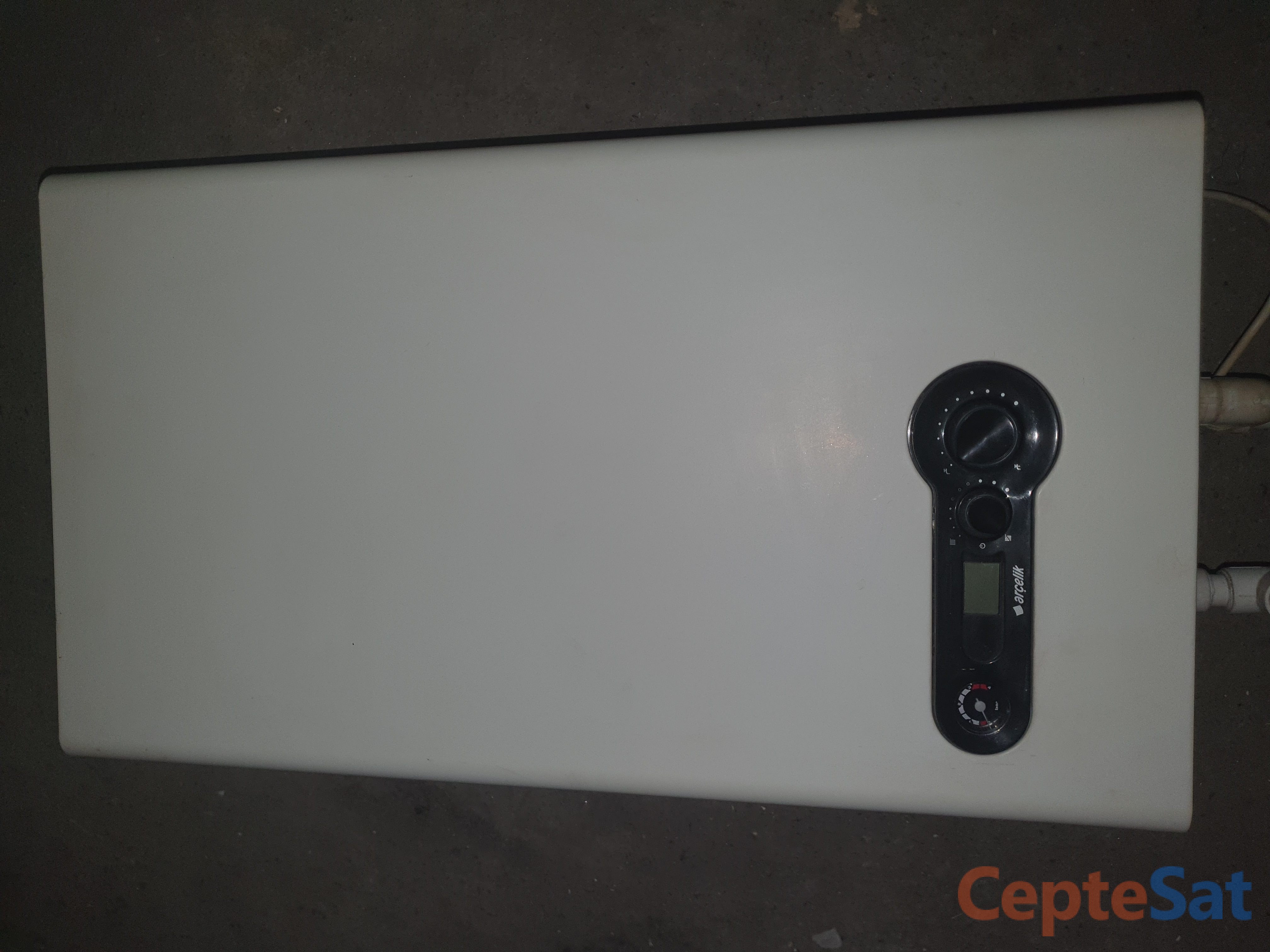 Arçelik DGK 20 hermetik kombi - İstanbul Kartal