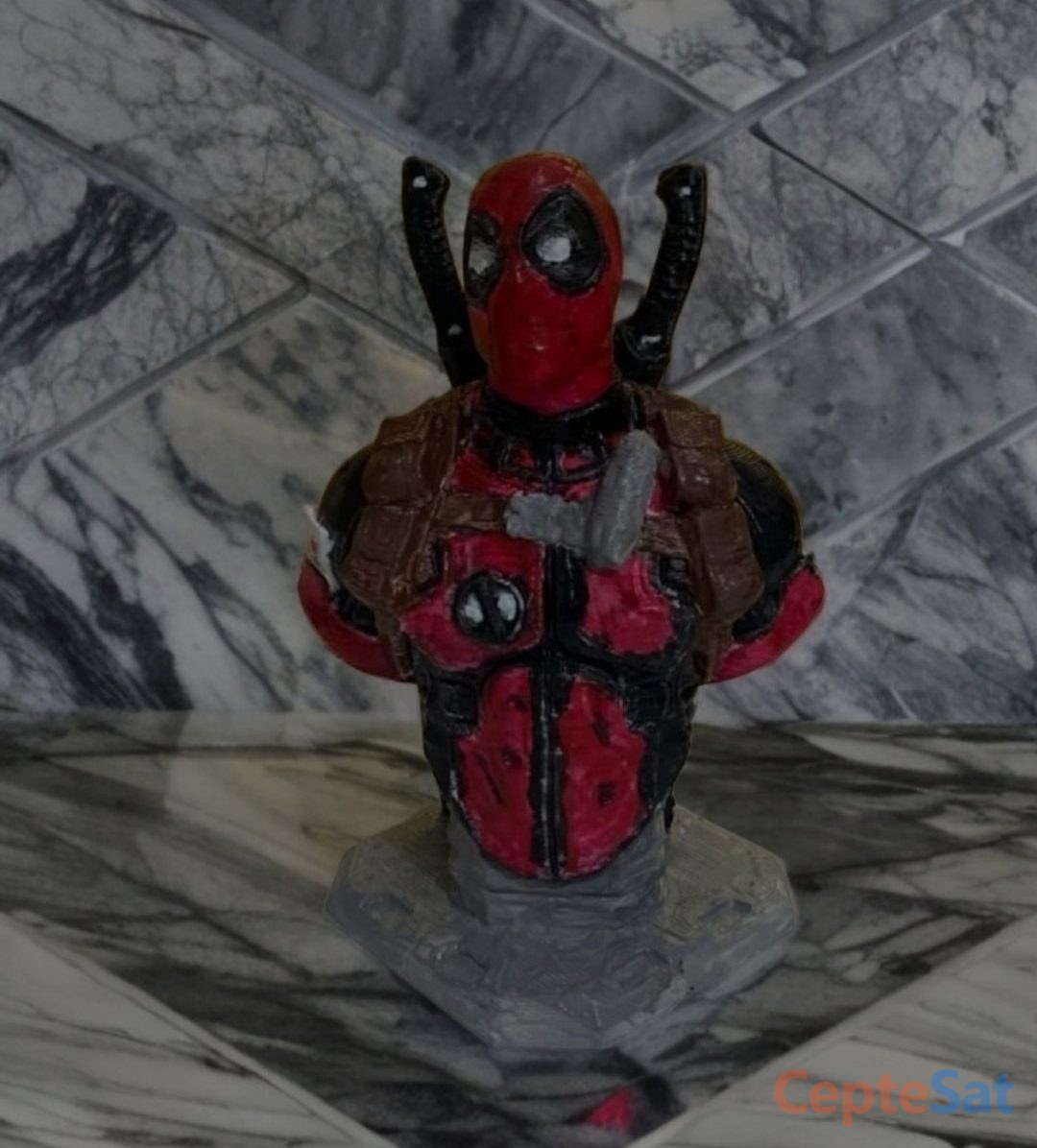 Kırmızı Deadpool Aksiyon Figürü Büstü - Adana YÜREĞİR