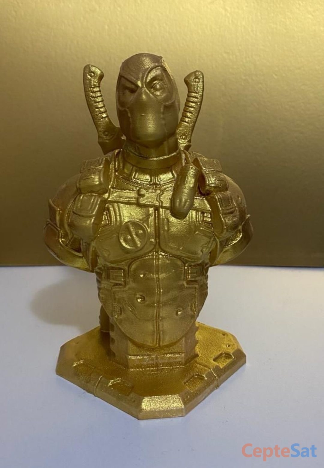 DEADPOOL FİGÜR 14CM ALTIN RENKLİ - Adana YÜREĞİR