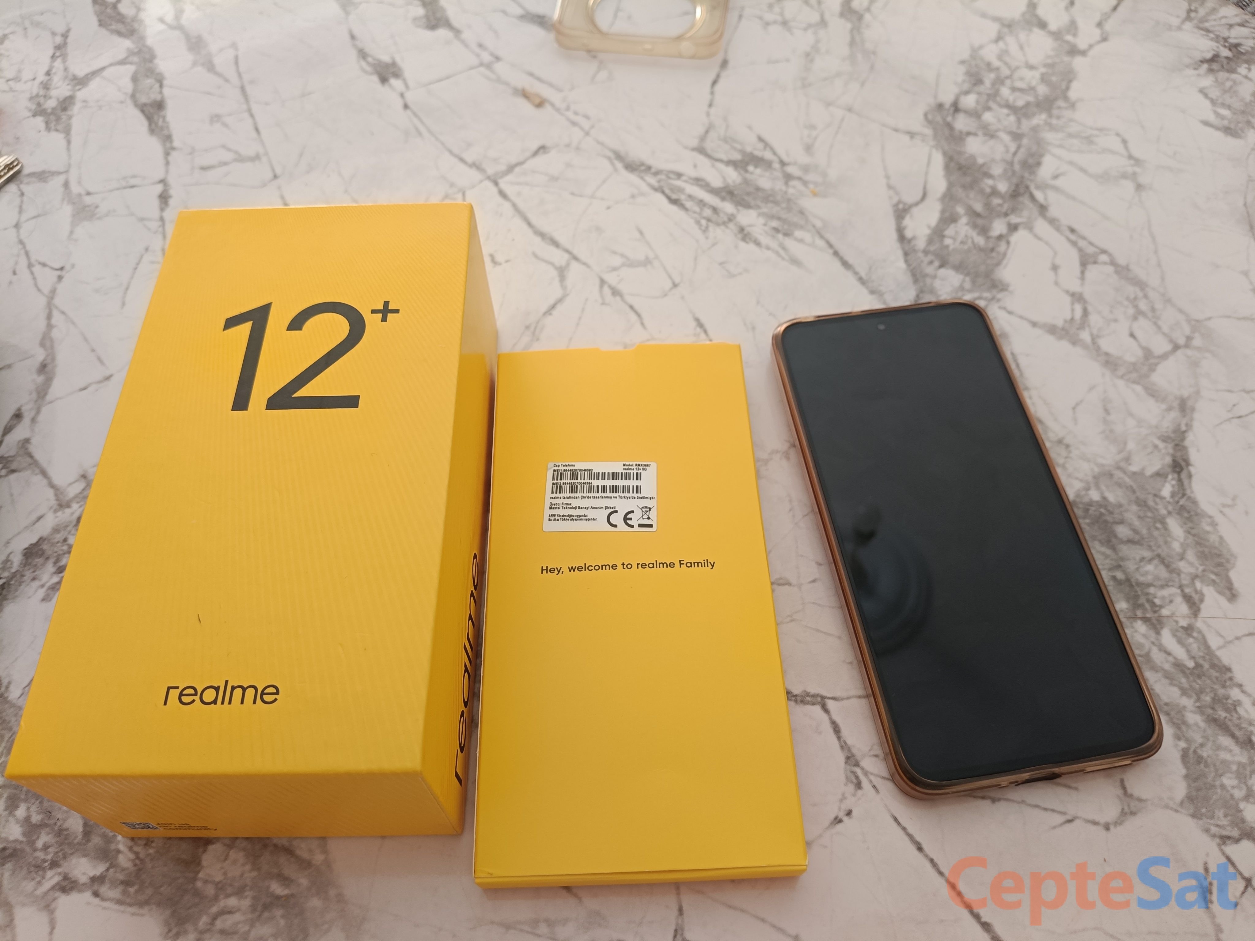 Relame12 + 5G 8 gb ram 256 gb hafıza hiç bir sorunu yok kozmetik olarak mükemmel 5 G uyumludur - Tekirdağ Çerkezköy