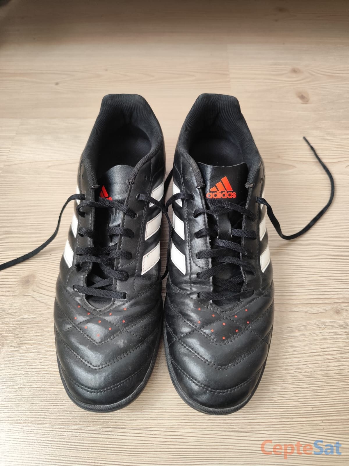 Adidas Halısaha Ayakkabısı - Malatya Yeşilyurt